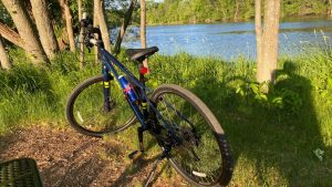 Read more about the article मैचिंग ब्लू